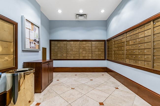 Building Photo - 345 Bayshore Blvd