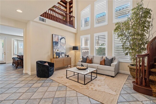 Building Photo - 18731 Stratton Ln