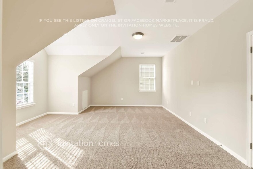 Building Photo - 11428 Callahan Mill Dr