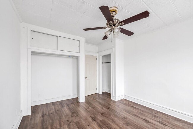 Building Photo - 41 Bloomfield Ave