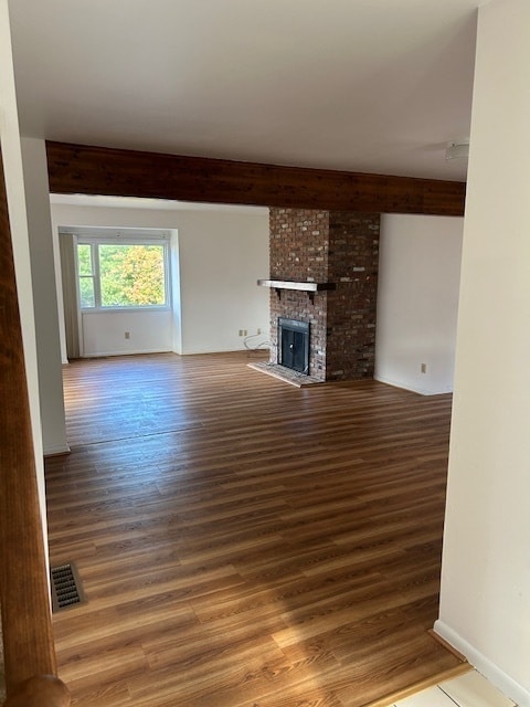 Building Photo - 347 Green Rock