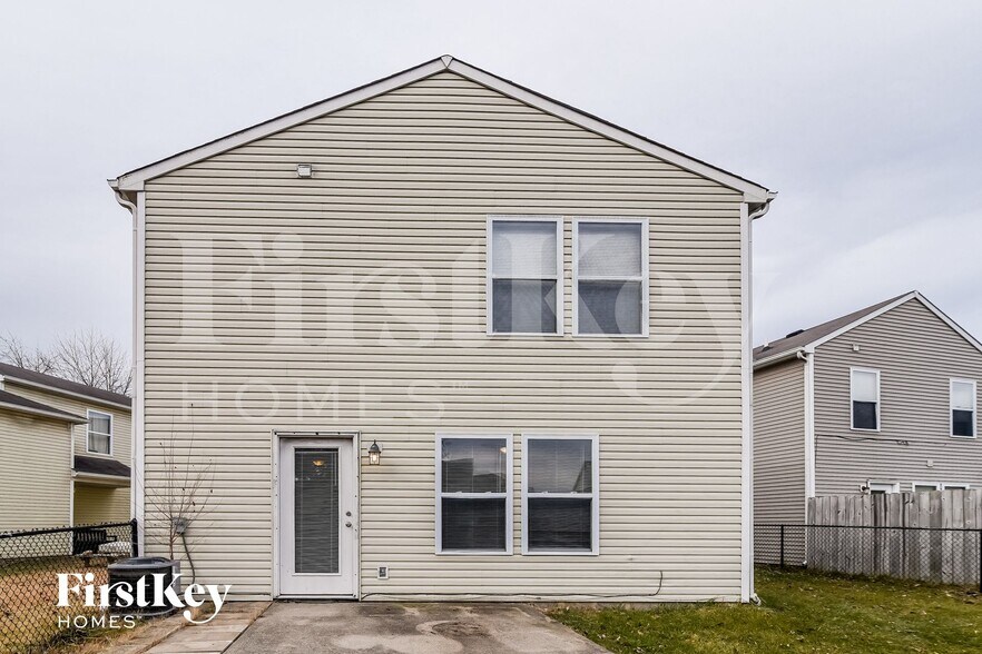 Building Photo - 6601 Black Antler Dr