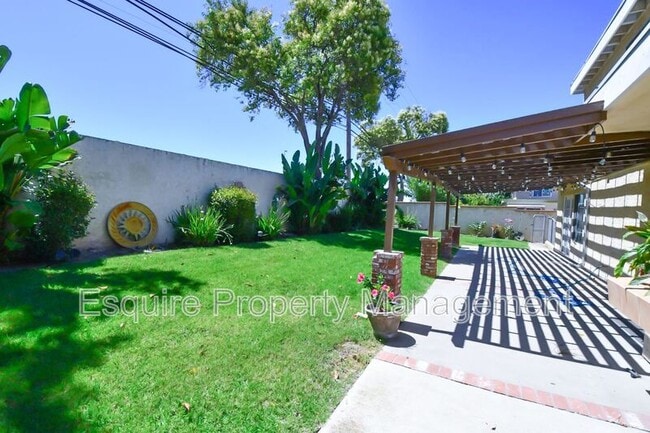Building Photo - 1310 Gracia St