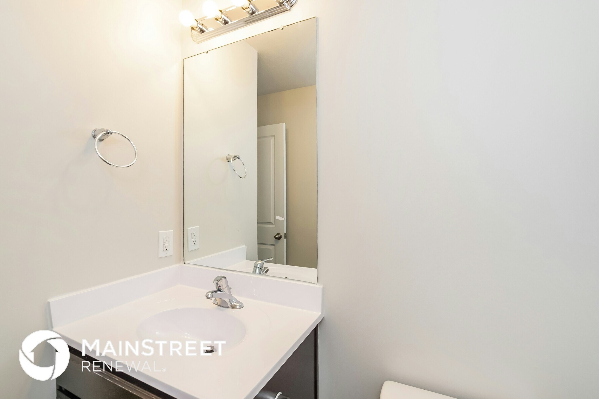 Building Photo - 7151 Forest Willow Ln