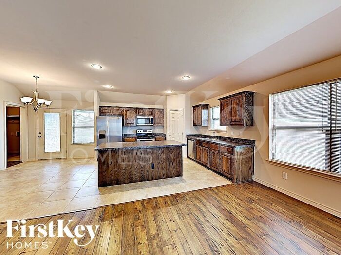 Building Photo - 638 Canvas Ct