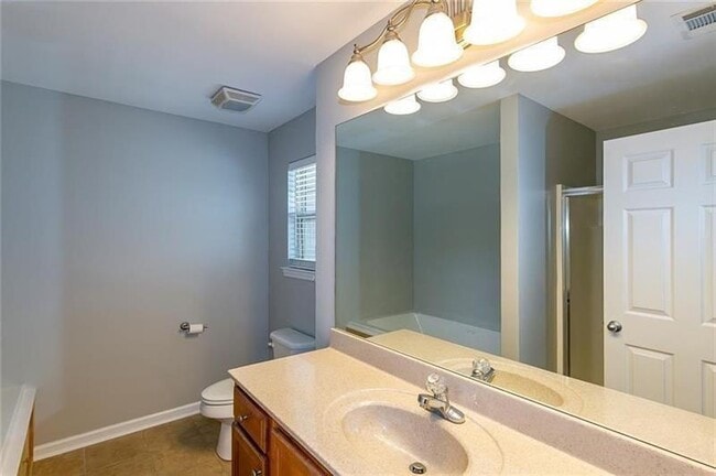 Building Photo - 127 Sunset Ln