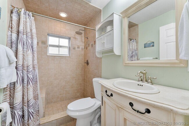 Building Photo - 1577 Thumb Point Dr