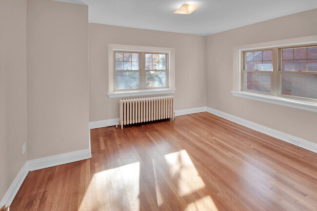 Building Photo - 7428 Cornell Ave