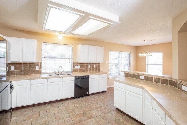 Building Photo - 1226 Peacham Ct