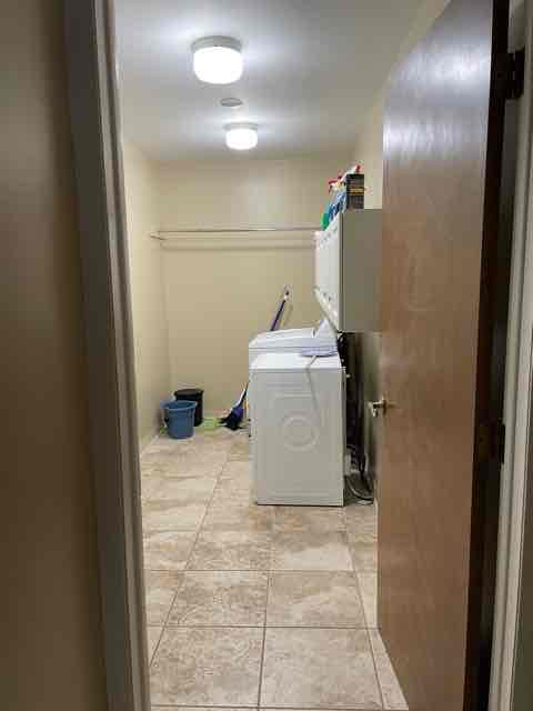 Building Photo - 26217 Summerdale Dr