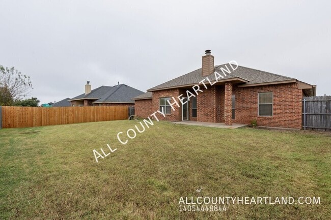 Building Photo - 2728 SE 93rd St