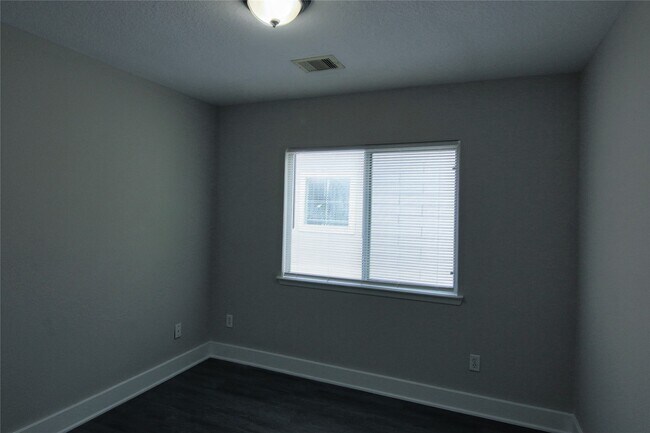 Building Photo - 6335 Torrance Elms Ct