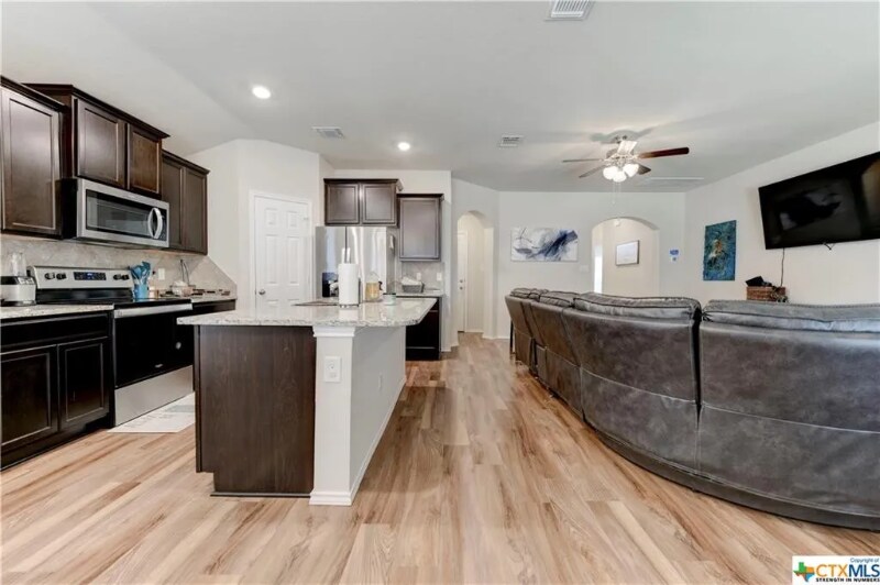 Building Photo - 2608 Arno St