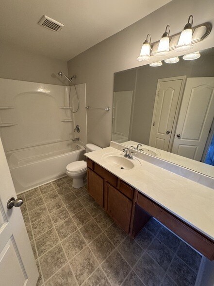 Building Photo - 5408 Perlou Ln