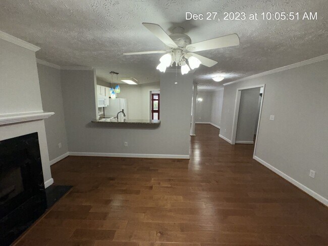 Building Photo - 332-5 Bubble Creek