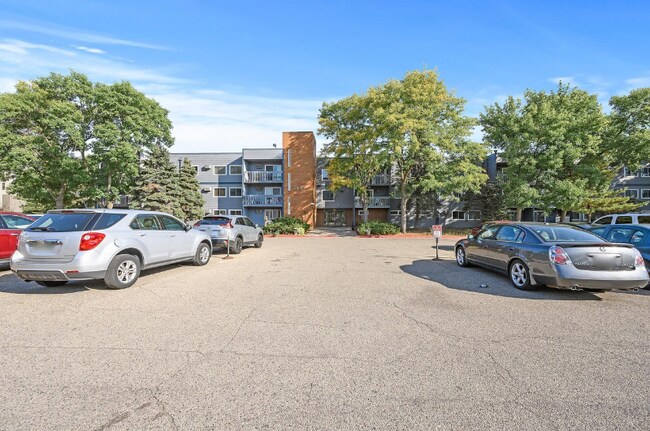 Building Photo - 2930 Blaisdell Ave