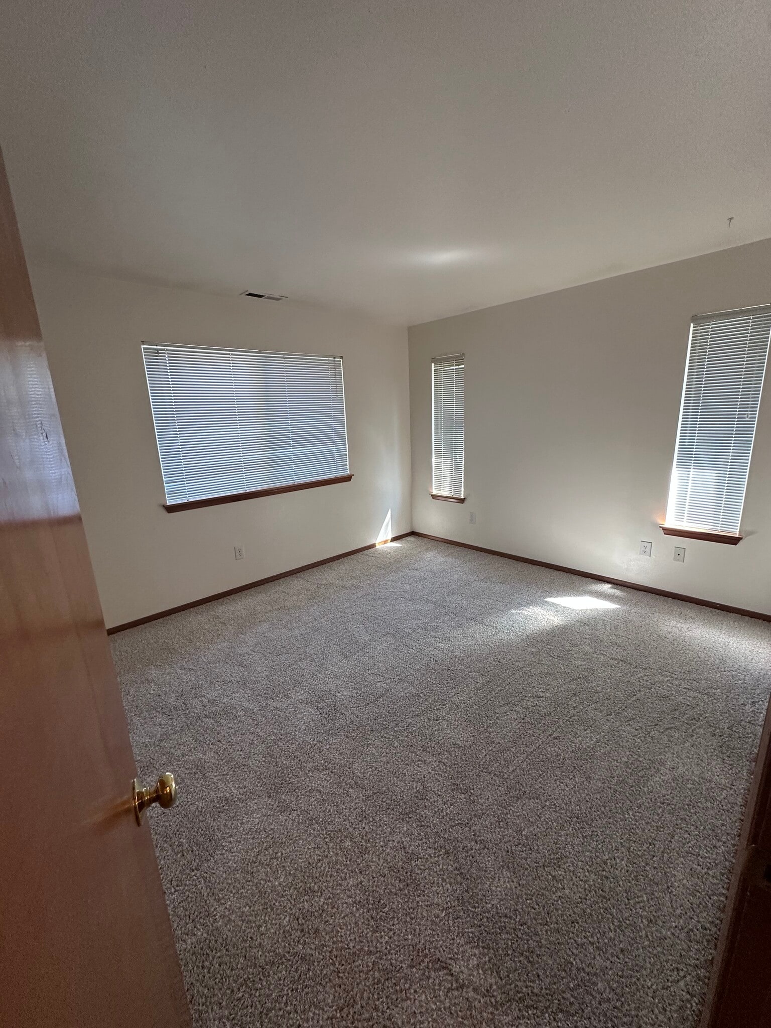 MBR - 2210 Xenia St
