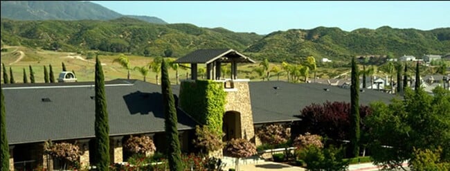 Building Photo - Morgan Hill Single Family View Home