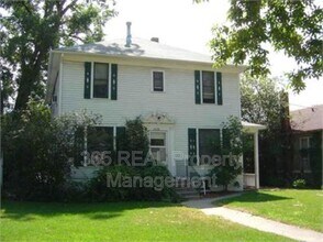 Building Photo - 2036 8th Ave