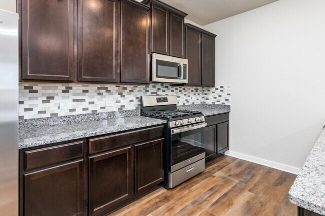 Building Photo - WESTPOINTE AT FRONTERRA