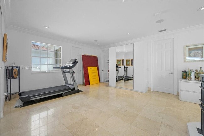 Building Photo - 19460 39th Ct