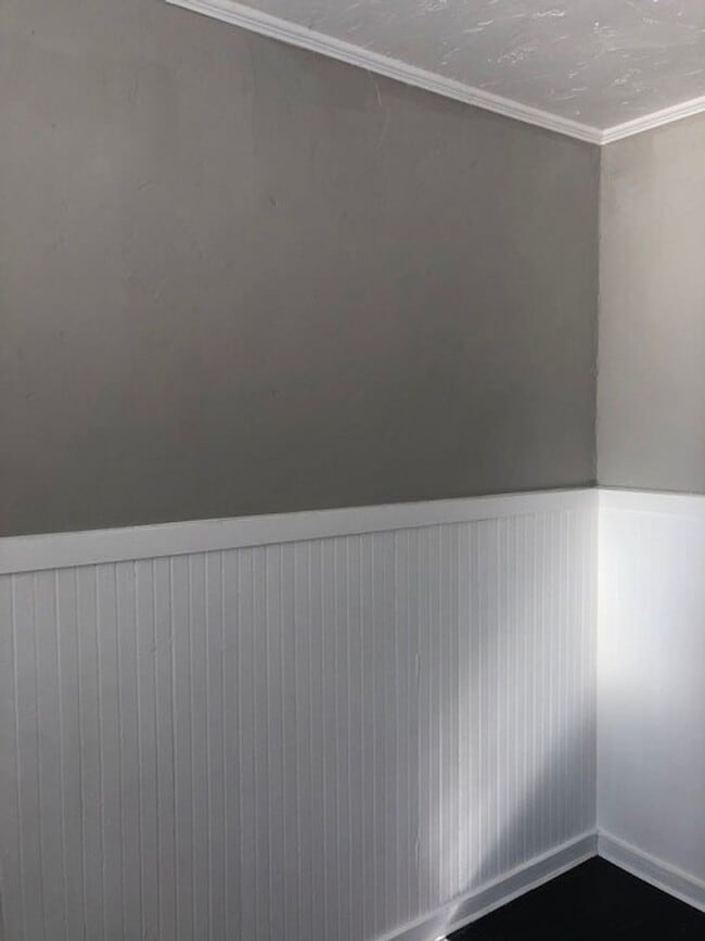 Building Photo - 2 BED 1 BATH HOME IN SHASTA LAKE