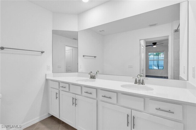 Building Photo - 5454 Double Eagle Cir