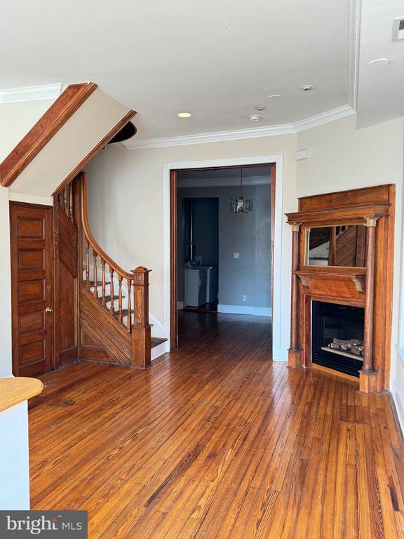 Building Photo - 15 Seaton Pl NW