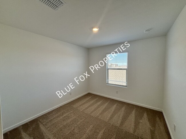 Building Photo - 10253 W Sumullen St