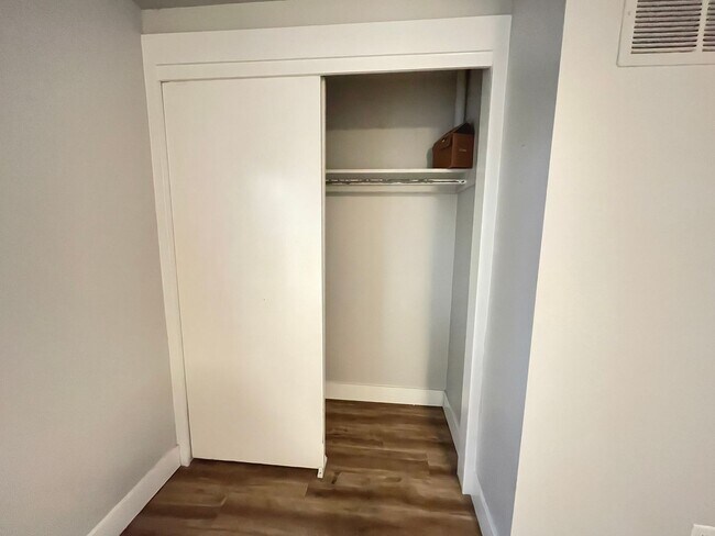 Building Photo - 1-Bedroom Condo in Salt Lake City – Available February 1st!