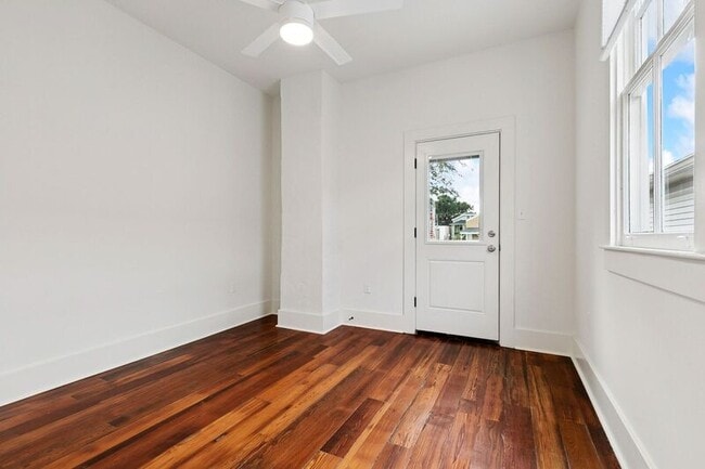 Building Photo - 2320 St Andrew St