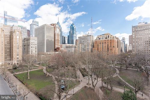Building Photo - 226 W Rittenhouse Sq