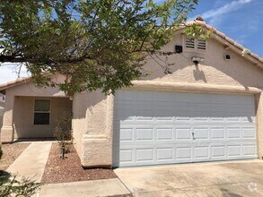 Building Photo - 5521 Ramirez St