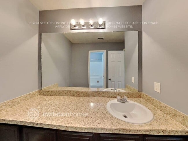 Building Photo - 8578 Chaletford Dr