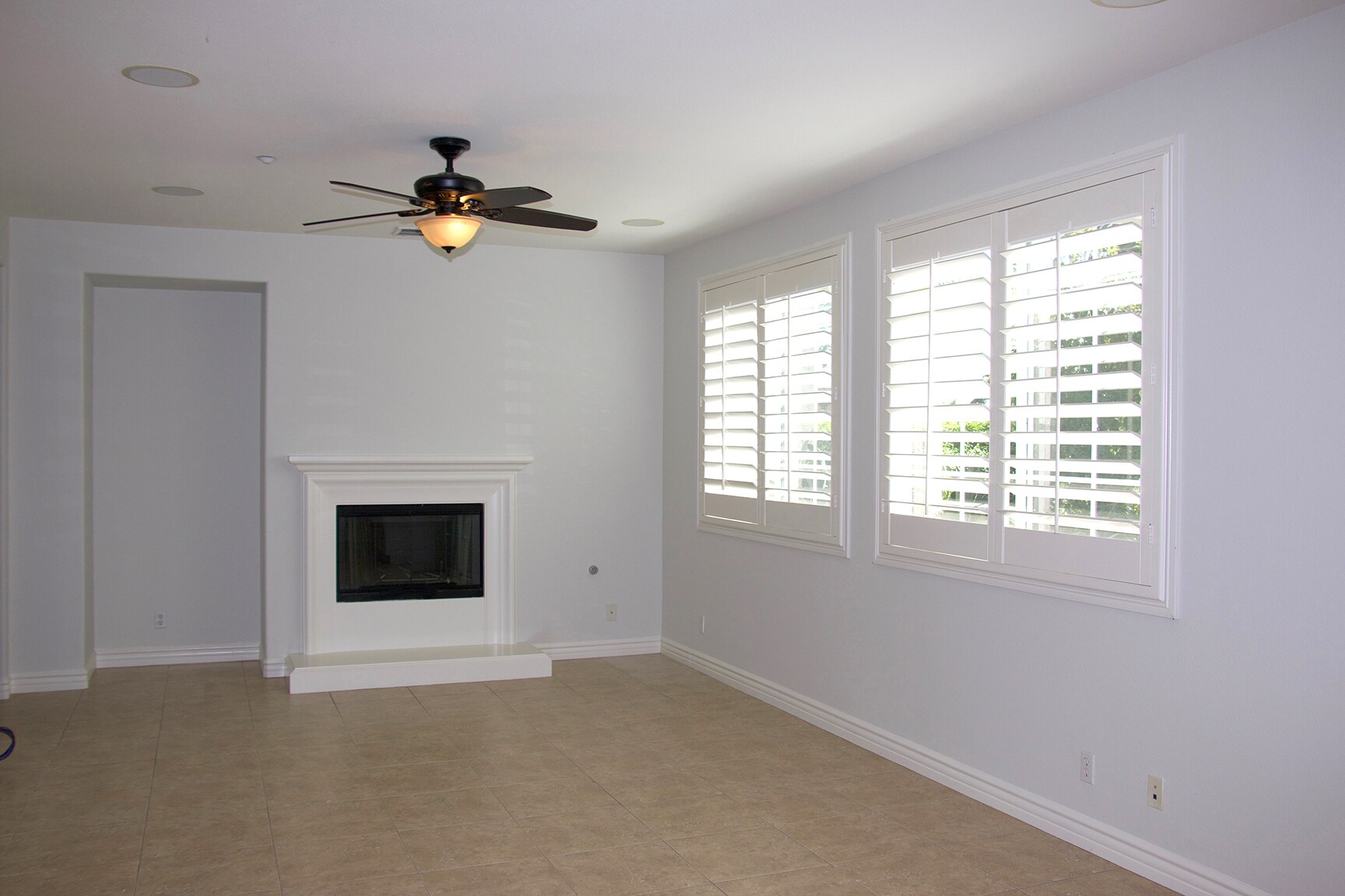 Building Photo - 2 Cousteau Ln