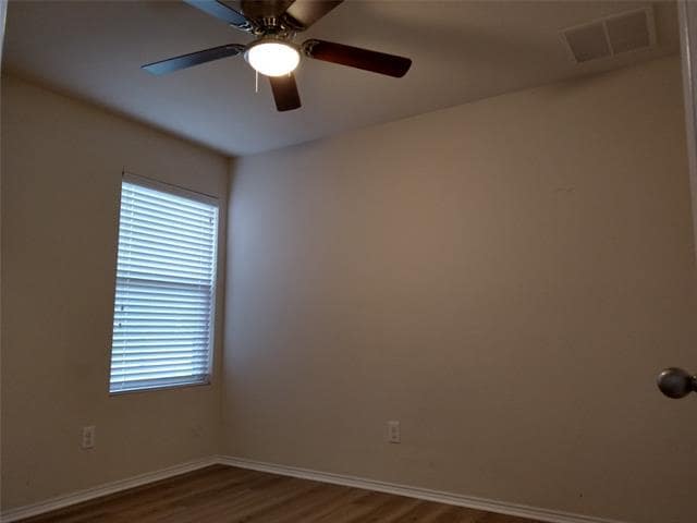Building Photo - 1846 Bayfront Dr