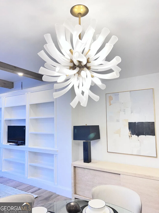 Building Photo - 3530 Piedmont Rd NE