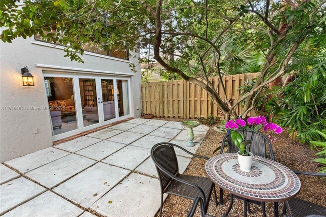 Building Photo - 9033 SW 78th Pl