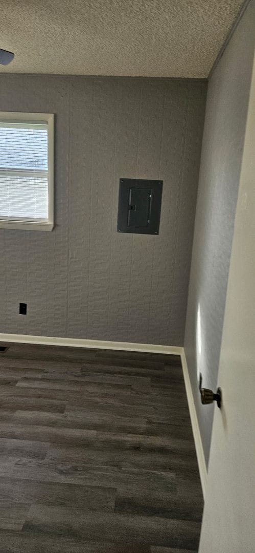 Building Photo - 5377 S Hutchinson Ct