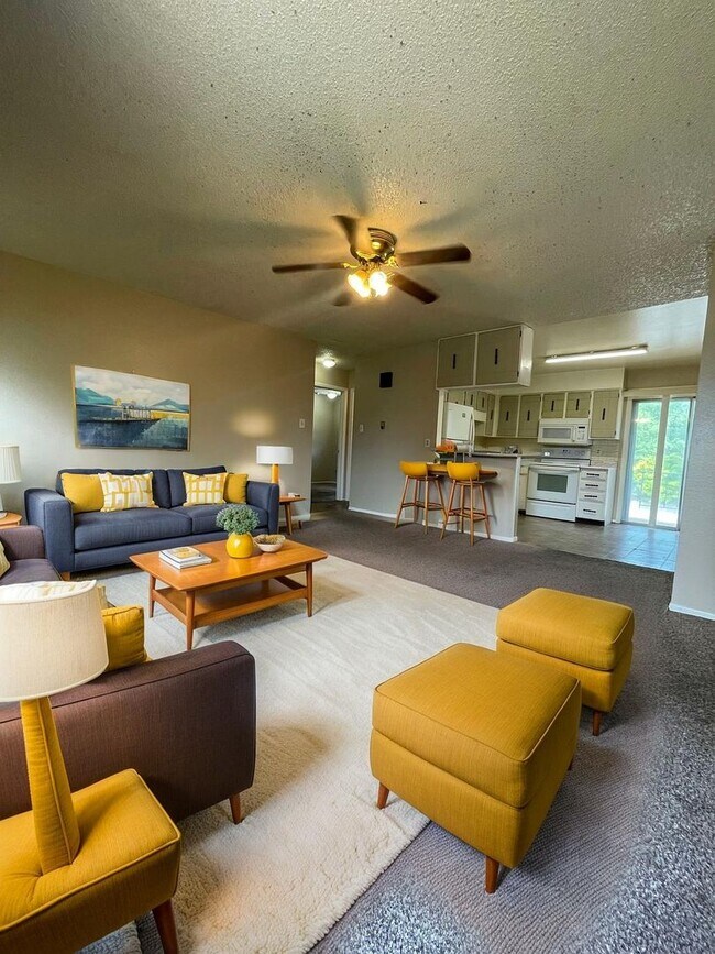 Primary Photo - 325 Ruskin Dr