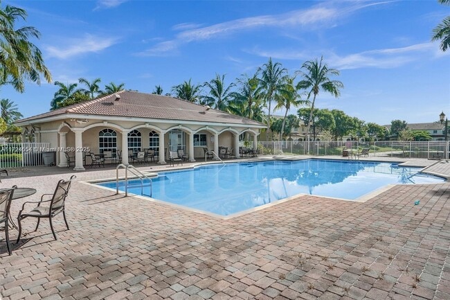 Building Photo - 2613 SW 83rd Ave