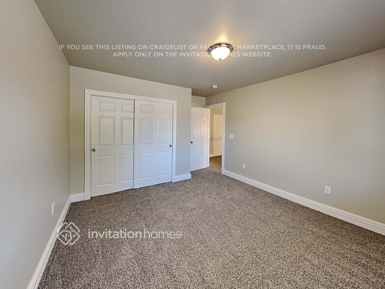 Building Photo - 9914 74th St SW