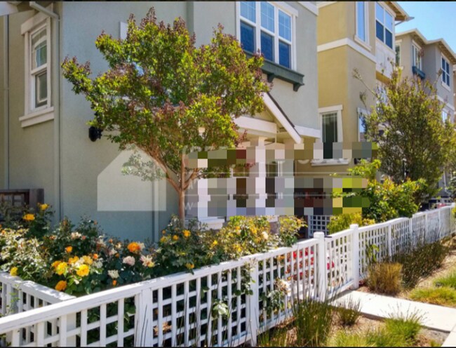 Building Photo - 3049 Moss Landing Terrace
