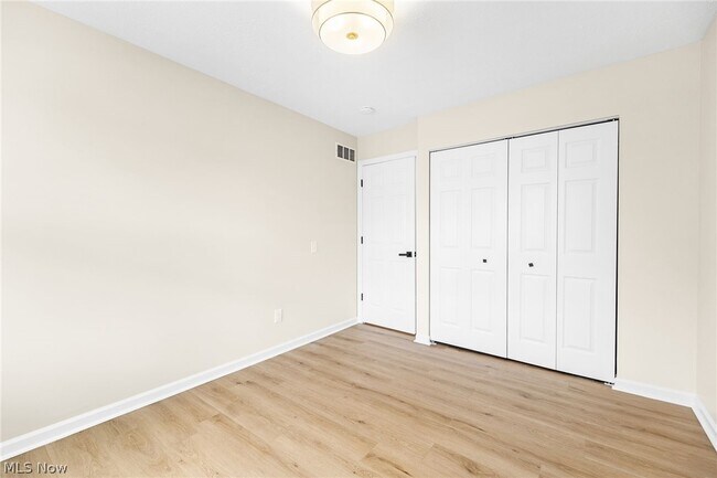 Building Photo - 1216 Waldo Way