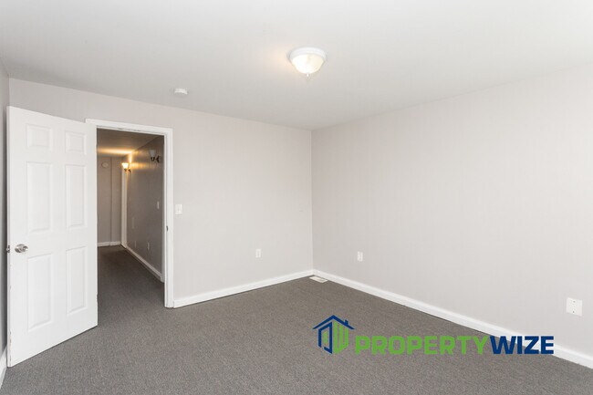 Building Photo - 2608 McElderry St