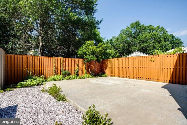 Building Photo - 13639 Clarendon Springs Ct