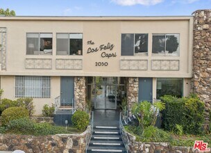 Building Photo - 2030 N Vermont Ave