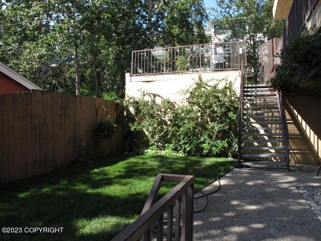 Building Photo - 524 Eyak Dr