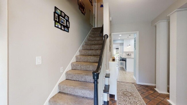 Building Photo - 303 Greenglade Ave