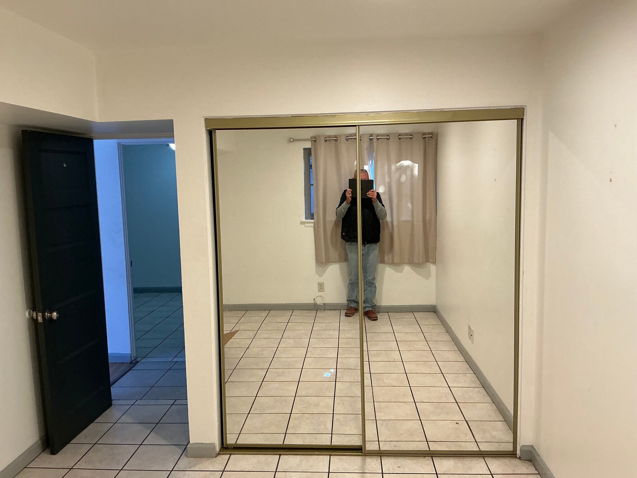 Building Photo - 45652 Lantana Ave